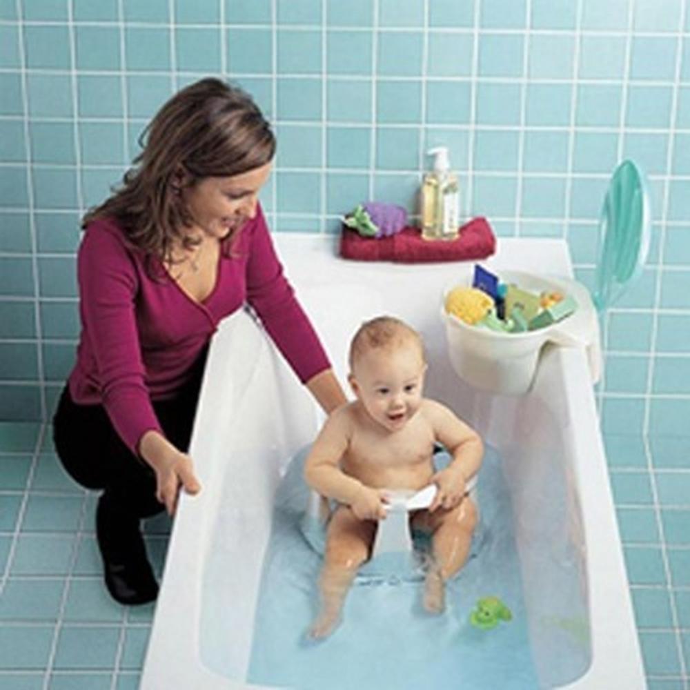 Купание малыша с мамой в ванне. Стульчик для ванной детский. Сиденье для купания малыша. Сиденье в ванную для детей. Сиденье для ванны для малышей.