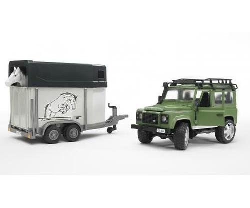 Bruder внедорожник с прицепом-коневозкой и лошадью Land Rover Defender (4)