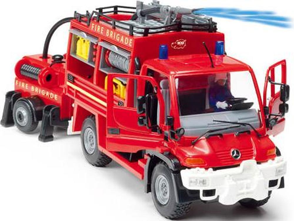 Купить игрушку пожарный. Пожарный автомобиль Dickie Toys 3444823 34 см. Dickie Toys пожарная машина с водой. Машинка Dickie пожарная Mercedes. Dickie 3826000 пожарная машина с фигурками, 34см, 6. 12.