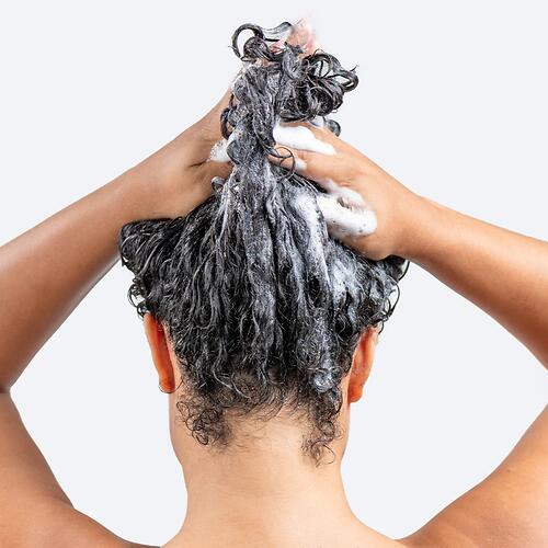 Шампунь для вьющихся и волнистых волос Hairburst For Curly Wavy Hair 350 мл (7)