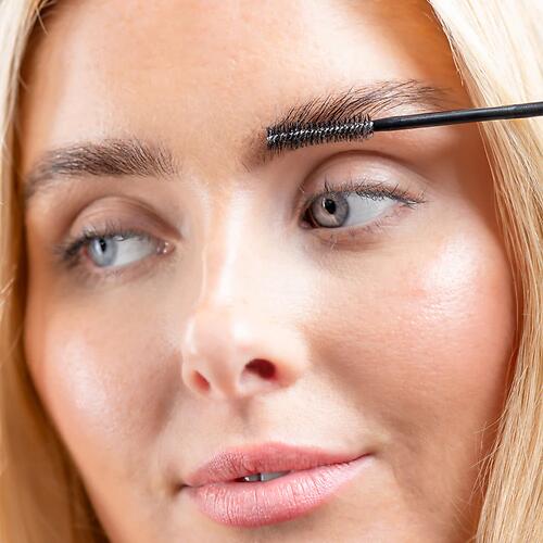 Сыворотка для роста ресниц и бровей Hairburst Lash & Brow Enhancing Serum 9 мл (5)