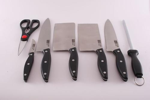 Набор ножей 8 пр. FESTIVAL на деревянной подставке (нерж. сталь) Fissman 2623 (1)