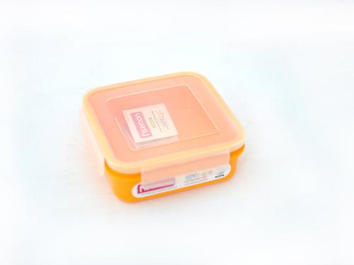 Квадратный контейнер для хранения продуктов 15x15x5,6 см / 700 мл (пластик) Fissman 6746 (1)