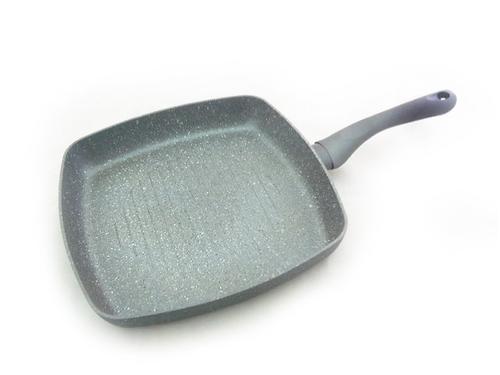 Квадратная сковорода-гриль MOON STONE 28х4,5 см с индукционным дном (алюминий с антипригарным покрытием) Fissman 4403 (1)
