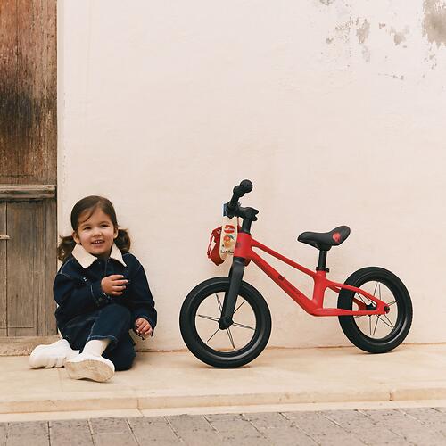 Беговел Kinderkraft <img class='emojiMco' alt='🇪🇺' src='https://minim.kz/system/library/Emoji/AssetsEmoji/Icons/IconsIphone/U1F1EA U1F1FA.png'> ETER Black (22)