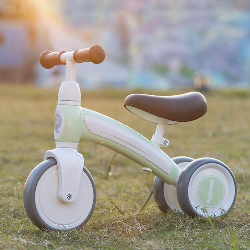 Беговел QPlay Sweetie Mint (8)