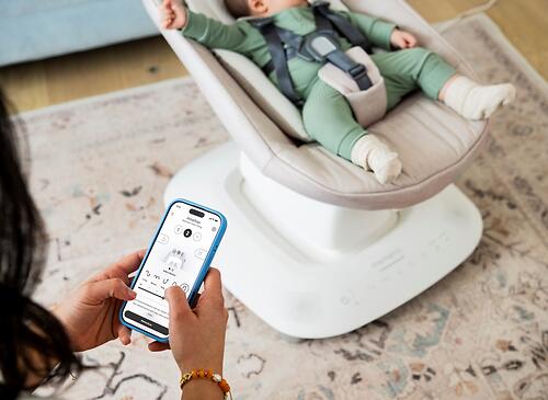 Кресло-качалка UPPAbaby MamaRoo Charlie - Sand Melange (16)