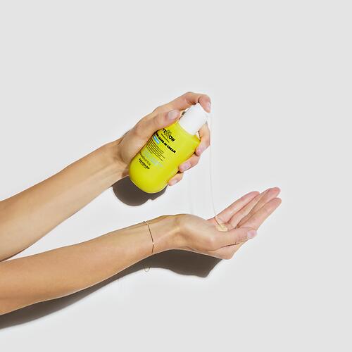 Несмываемый крем для придания блеска волосам YELLOW Hydra Care Glow Leave-In Cream 150 мл (8)